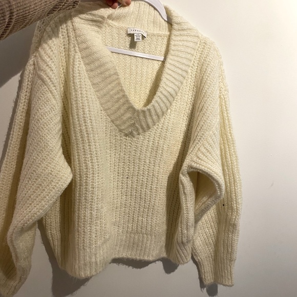 Topshop Sweaters - NWOT Topshop knit sweater